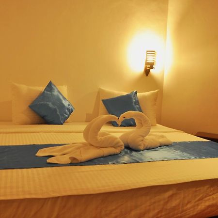 Coconut Garden House Hotel Удавалаве Екстериор снимка
