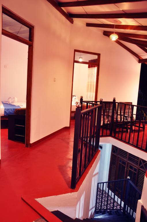 Coconut Garden House Hotel Удавалаве Екстериор снимка